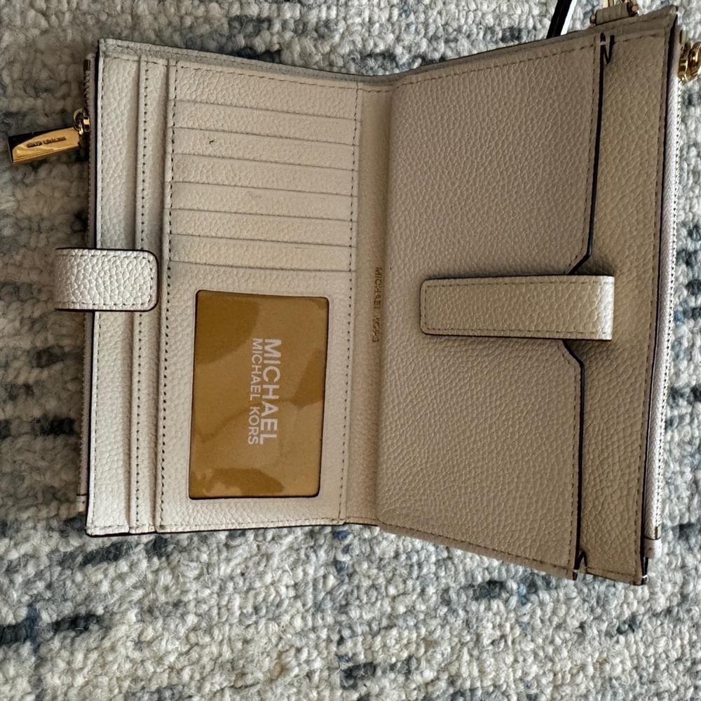 Michael Kors Cream Leather Wallet